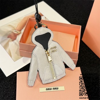 미우미우 백 참