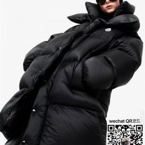 몽클레어 롱 패딩 남여공용 90%거위털