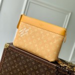 루이비통 포쉐트 보야주 수플 헤리티지 그린 클러치백 남성 가방 M12665