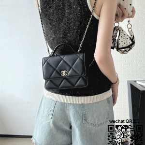 샤넬 신상 탑핸들 미니 백팩