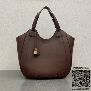 셀린느 여성 메오 소프트 레더 토트백  119353