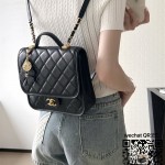 샤넬 CHANEL 핸들 장식의 플랩 백팩