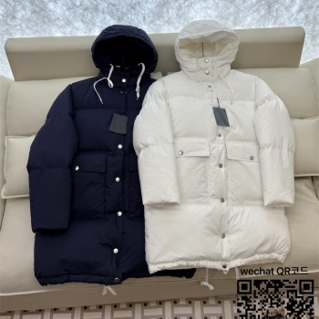 프라다 패딩 여성용 오리털90%