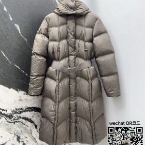 버버리 롱 패딩 여성용 오리털90%