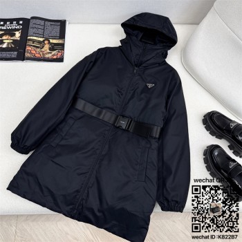 프라다 패딩 여성용 거위털90%