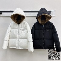 프라다 패딩 여성용 거위털90%