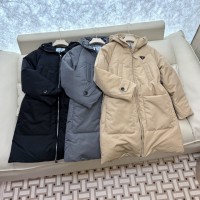 프라다 패딩 여성용 거위털90%
