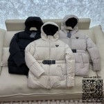 프라다 패딩 여성용 거위털90%