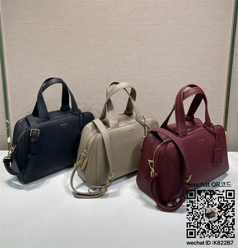 프라다 지퍼업 미디움 탑핸들 버크스킨 레더 토트백 1BB148