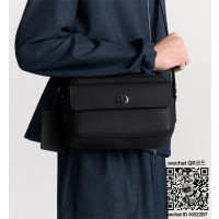 디올 CD 아이콘 가죽 크로스백