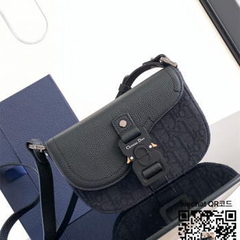 디올 남성 새들 플랩 스트랩백