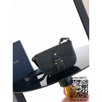 디올 남성 새들 플랩 스트랩백