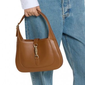 구찌 재키 1961 미디엄 백 810232