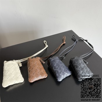 보테가베네타 마이크로 더스트백 가방 참 843903