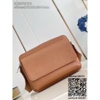 루이비통 보딩 메신저백 M25981