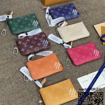 루이비통  키 파우치 S M27141