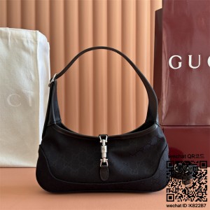 구찌 GG 패밀리아 캔버스 미니 숄더백 863137