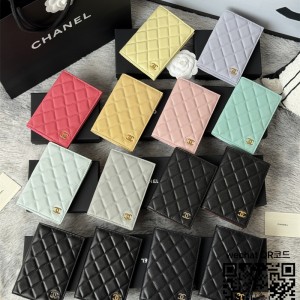 샤넬 CHANEL 여권지갑 AP3197