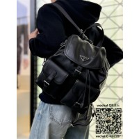 프라다 PRADA 파우치가 달린 미디엄 백팩 1BZ811