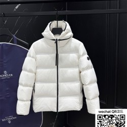 몽클레어 패딩 90%거위털