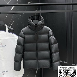 몽클레어 패딩 90%거위털