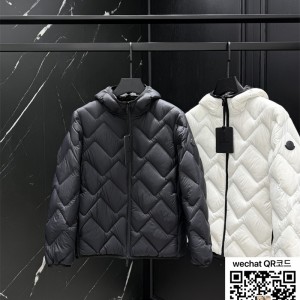 몽클레어 패딩 90%거위털