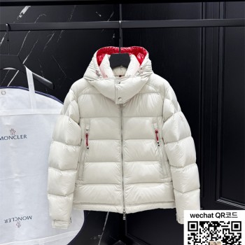 몽클레어 패딩 90%거위털