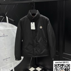 몽클레어 패딩 90%거위털