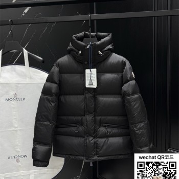 몽클레어 패딩 90%거위털