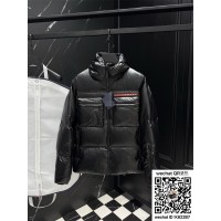 프라다 패딩 90%거위털