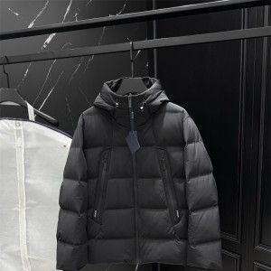 프라다 패딩 90%거위털