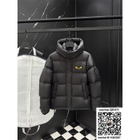 펜디 패딩 90%거위털