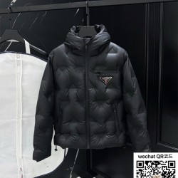 프라다 패딩 90%거위털