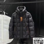 디올 패딩 90%거위털