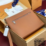 루이비통 테이크오프 클러치백 M25955