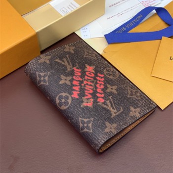 루이비통 남성 여권지갑 패스포트 커버