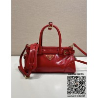 프라다 여성 보니 미니 가죽 1BA486