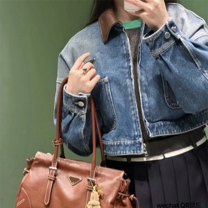 프라다 보니 미디움 앤틱 레더 토트백 1BG628