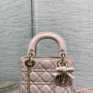 디올 DIOR 레이디백 17CM