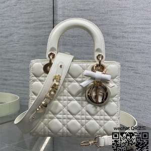 디올 DIOR 레이디백 20CM