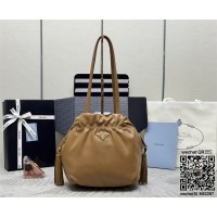 프라다 PRADA 신상 가죽 버킷백 1BG541