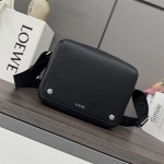 로에베 페블 메신저백