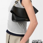 로에베 올라 미디움 크로스백