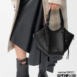 로에베 해먹 플립백 클래식 카프스킨