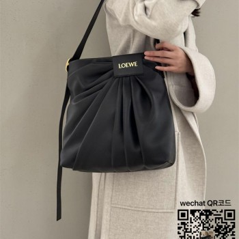 로에베 DRAPED 로고 토트백 블랙