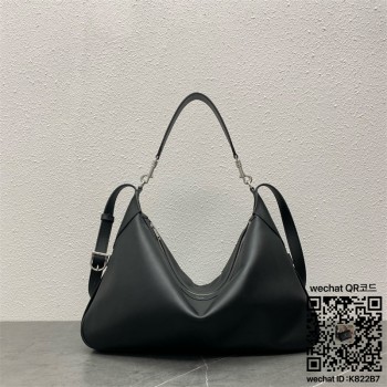 셀린느 로미 라지 스트랩 남성 숄더백 111773