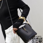입생로랑 YSL 생로랑 LE 5À7 신상 버킷백 미니 765870