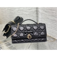 디올 신상 리본 체인백