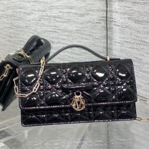 디올 신상 리본 체인백