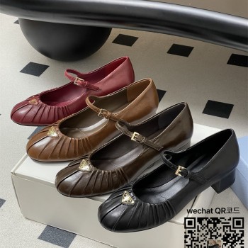 프라다 로퍼 구두  굽5cm